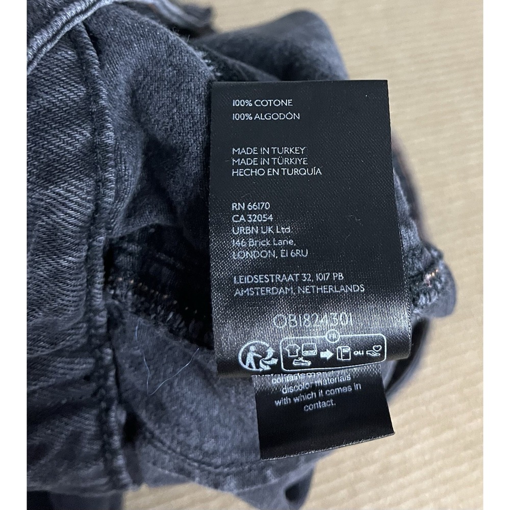 We The Free Womens 31 Jeans Black Baggy Straight Leg 100% Cotton Utility - Picture 10 of 10